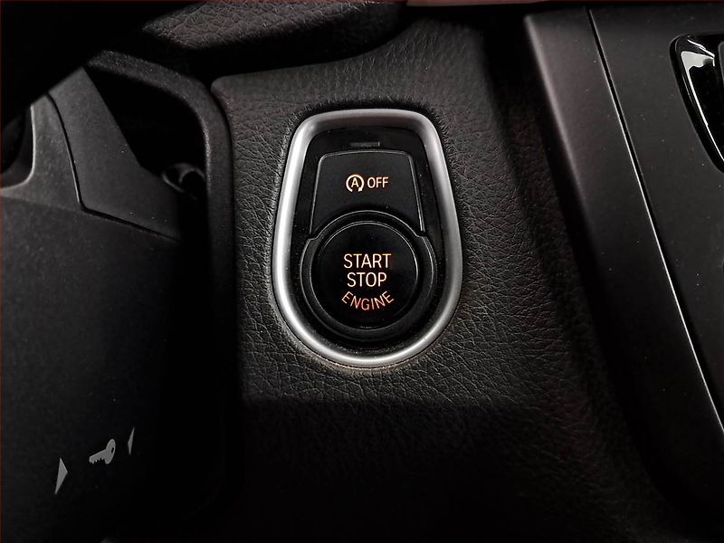 BMW Řada 3 (2014) 318 d, Automat, Navi - fotka 25 z 25