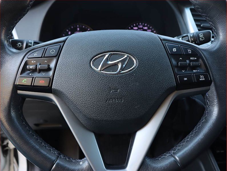 Hyundai Tucson (2016) 1.7 CRDi, Automat, Serv.kniha - fotka 17 z 17