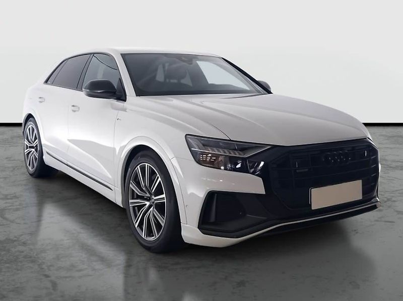 Audi Q8 (2023) 50 TDI - fotka 1 z 19