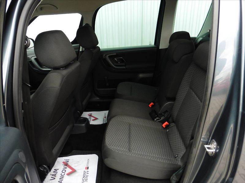 Škoda Roomster 1,2 TSi Style, vyhř.sed - fotka 15 z 16