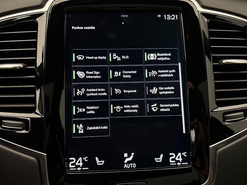 Volvo XC90 B5 AWD INSCRIPTION AUT - fotka 31 z 48