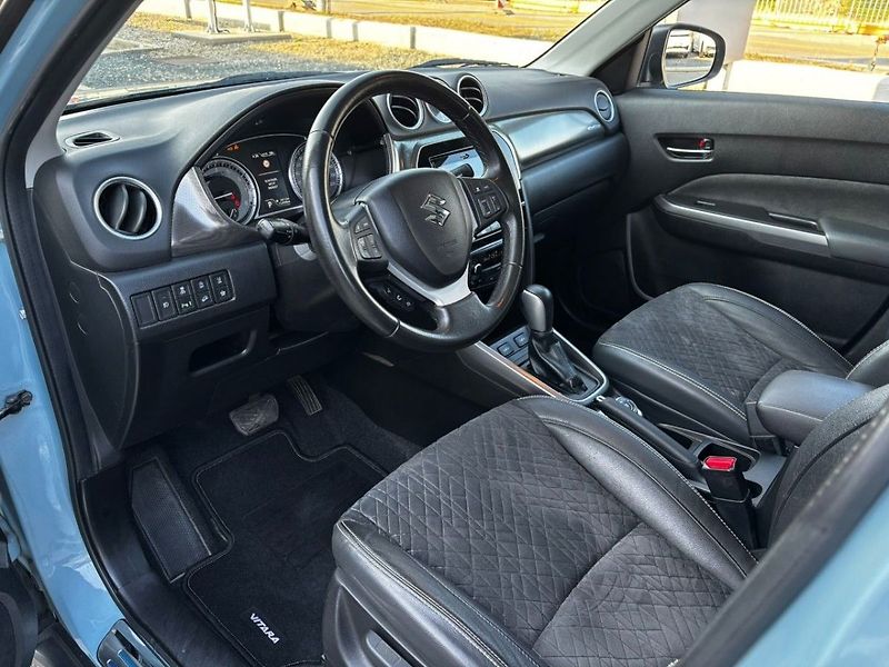 Suzuki Vitara 4x4 automat Elegance - fotka 10 z 14