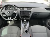 Škoda Octavia (2018) 2.0 TDi, DSG, LED, AC - náhled 8