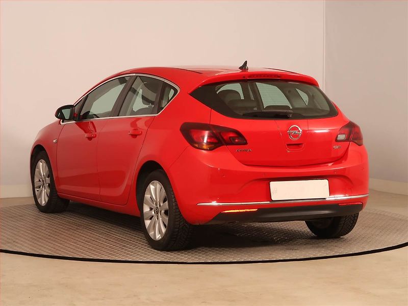 Opel Astra (2014) 1.6 CDTI, ČR,1.maj, Tempomat - fotka 4 z 18