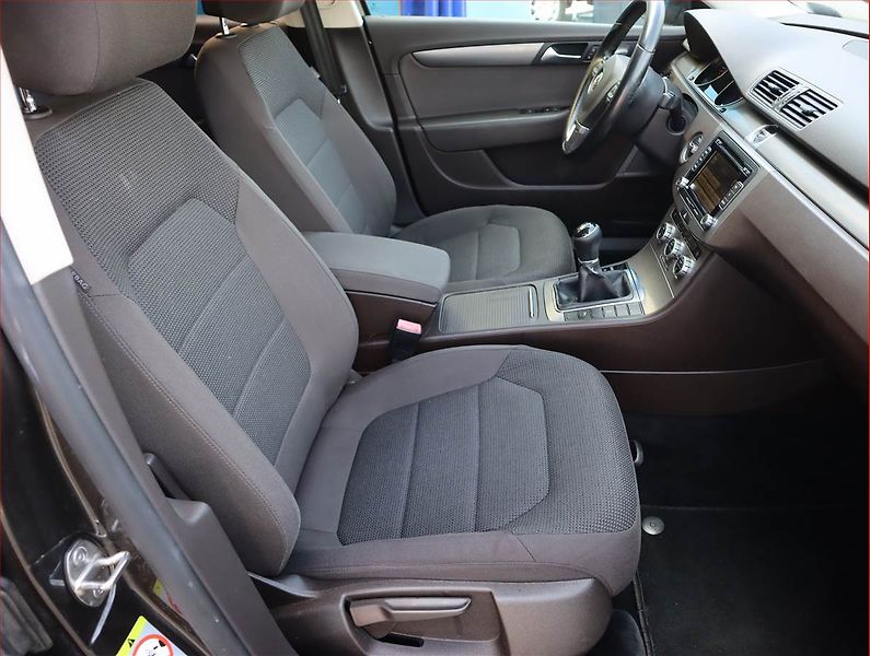 Volkswagen Passat (2013) Comfortline 1.6 TDI - fotka 9 z 16