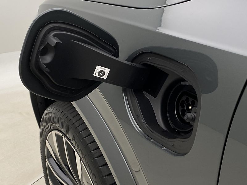 Volvo XC90 (2026) T8 AWD Plug-in BRIGHT PLUS 7m - fotka 19 z 70