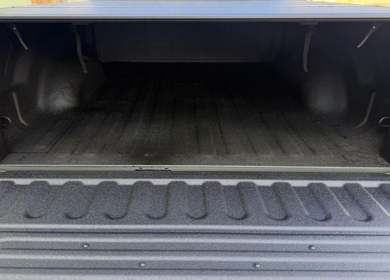 Dodge RAM (2024) +2500+CANYON LAKE+INDIVIDUAL+ - fotka 24 z 24