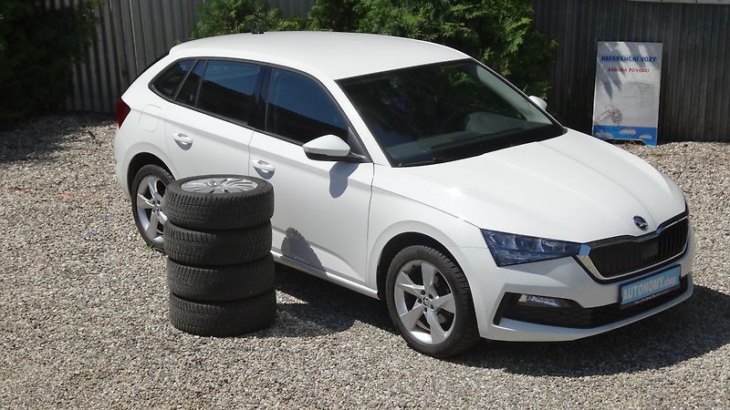 Škoda Scala 1.5TSI Ambition - fotka 19 z 19