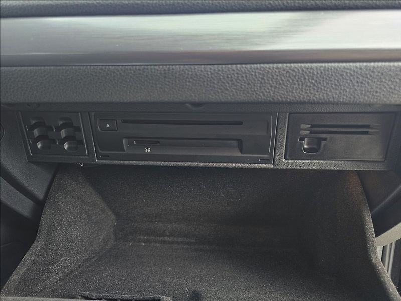 Volkswagen Golf VII 1,5TSi DSG Comfortline - fotka 37 z 43
