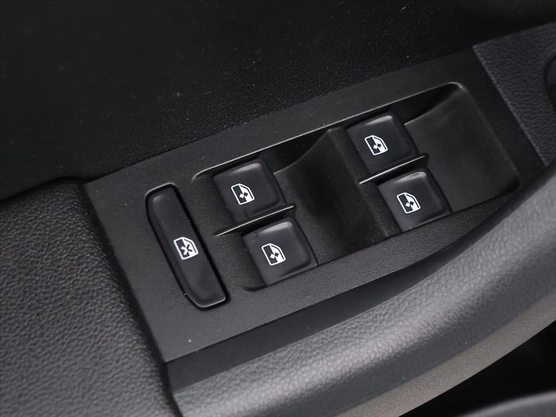 Škoda Octavia 1,5 TSI 96kW G-Tec DSG CZ DPH - fotka 16 z 32