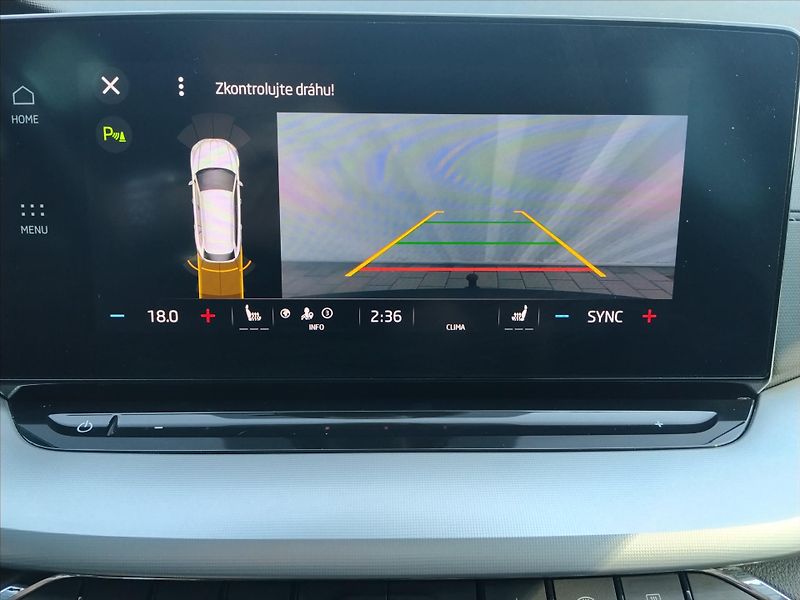 Škoda Octavia 2,0   2.0TDI 110Kw DSG Tažné - fotka 12 z 32