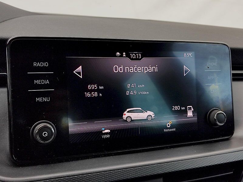 Škoda Scala (2022) Ambition 1,0 Tsi 81 Kw - fotka 15 z 32