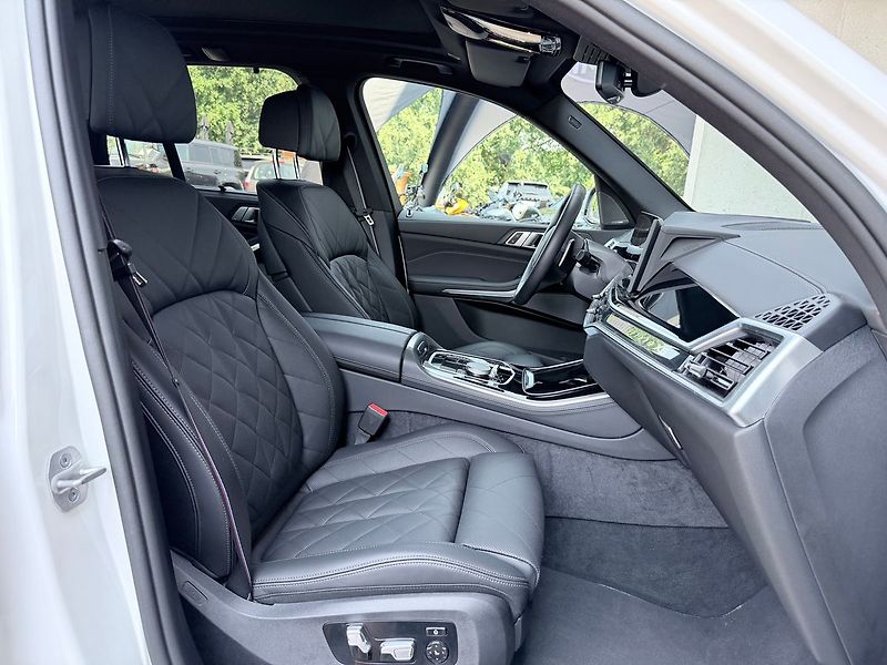 BMW X5 30d xDrive/Nezávislé/Dověry/TZ - fotka 12 z 24
