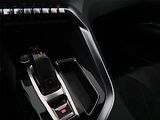 Peugeot 3008 (2017) GT Line 2.0 BlueHDi, Automat - náhled 13