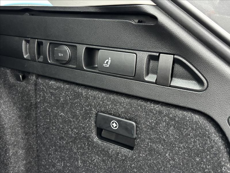 Škoda Superb 2,0 TDI 110kW Style DSG - fotka 16 z 42