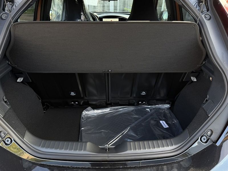 Toyota Aygo 1.5. Hybrid Executive - akční - fotka 7 z 9