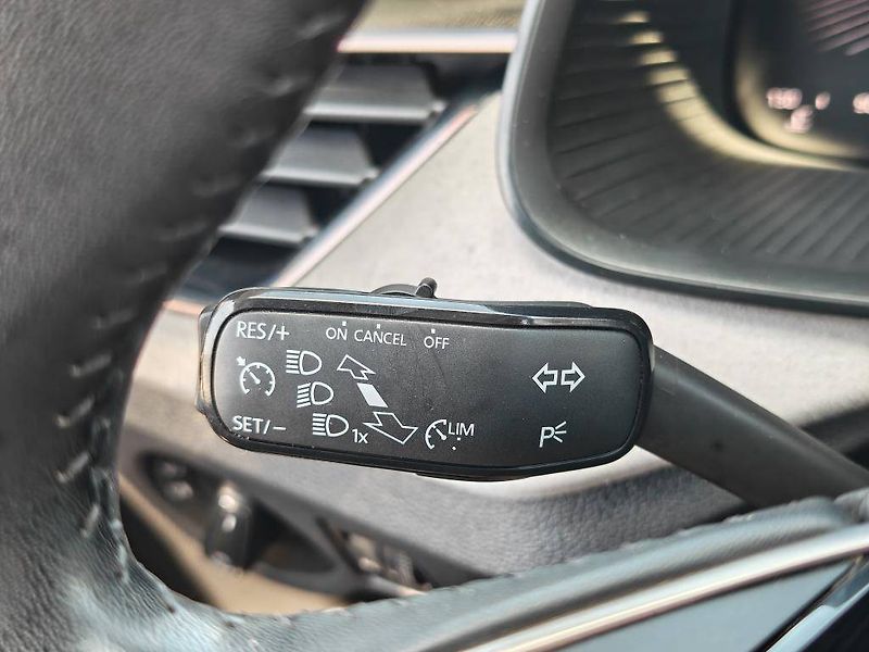 Škoda Kamiq Top Selection 6MP 1,0TSI - fotka 13 z 22