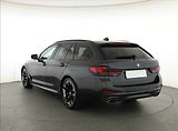 BMW Řada 5 (2023) 530d xDrive - náhled 3