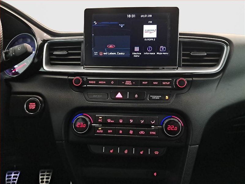 Kia Pro_Ceed (2019) GT-Line 1.4 T-GDI, Serv.kniha - fotka 12 z 19