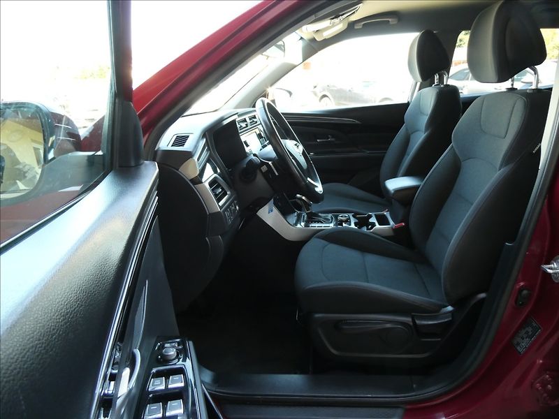 SsangYong Korando 1,5 1.5T-GDI,Style,4x4,automat - fotka 21 z 42