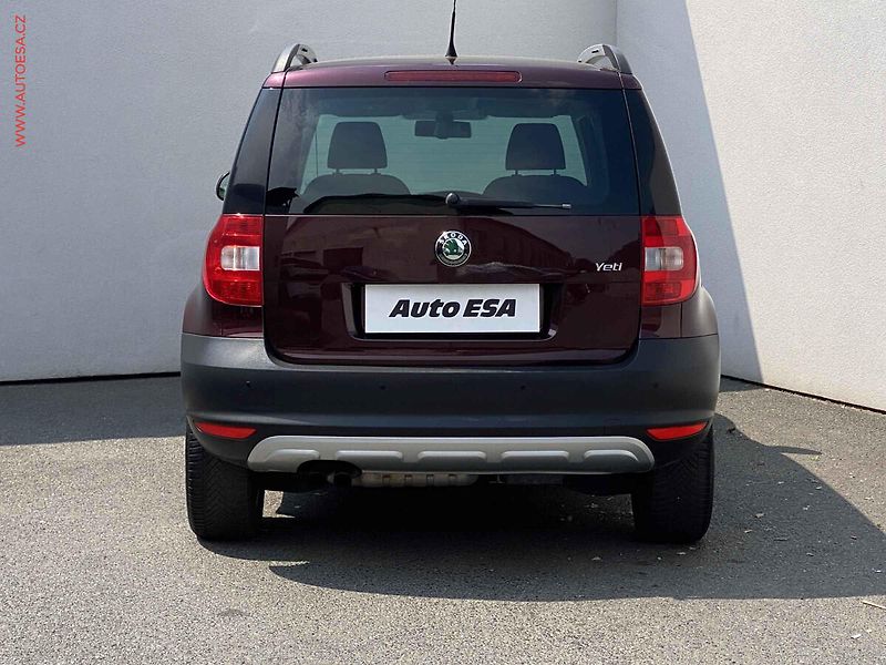 Škoda Yeti (2010) 1.2 TSi, Experience, DSG - fotka 5 z 17