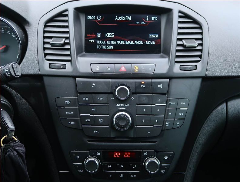 Opel Insignia (2011) 2.0 CDTI, Serv.kniha, po STK - fotka 12 z 26