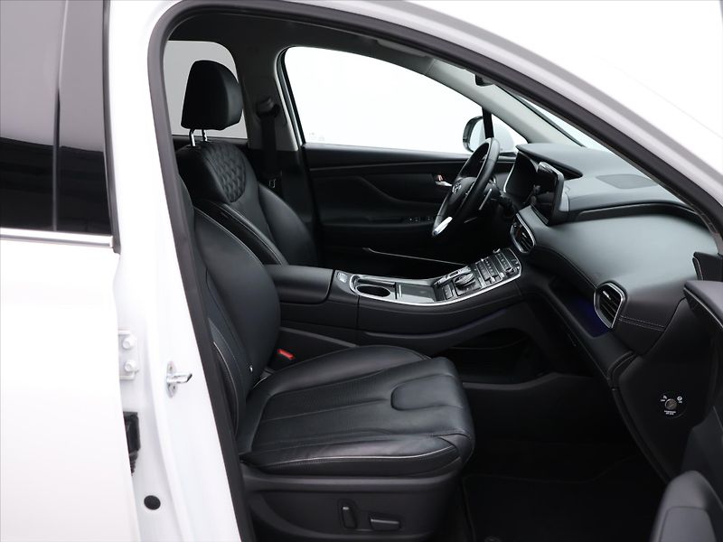 Hyundai Santa Fe 2,2 142kW TCI-NEW R LED CZ - fotka 12 z 26