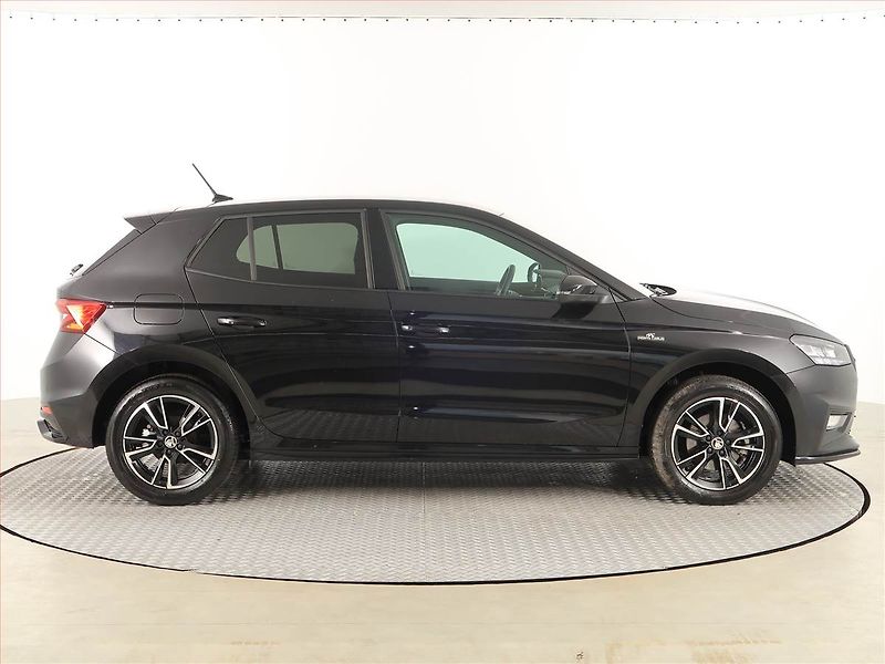 Škoda Fabia (2024) Monte Carlo 1.0 TSI - fotka 6 z 17