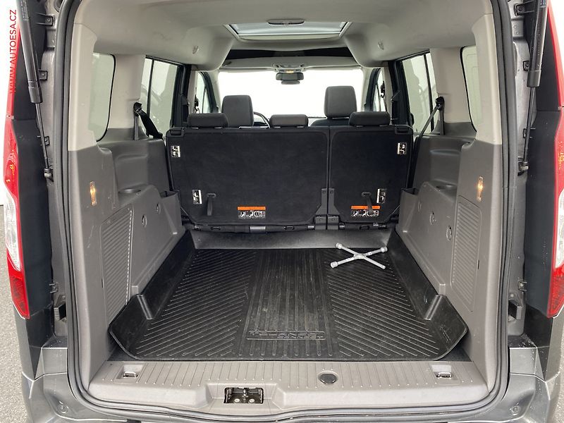 Ford Tourneo Connect (2019) 1.5TDCi MAXi XL, ČR - fotka 7 z 15