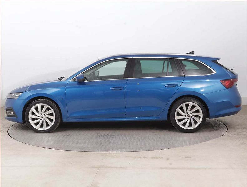 Škoda Octavia (2023) Style 2.0 TDI - fotka 3 z 19
