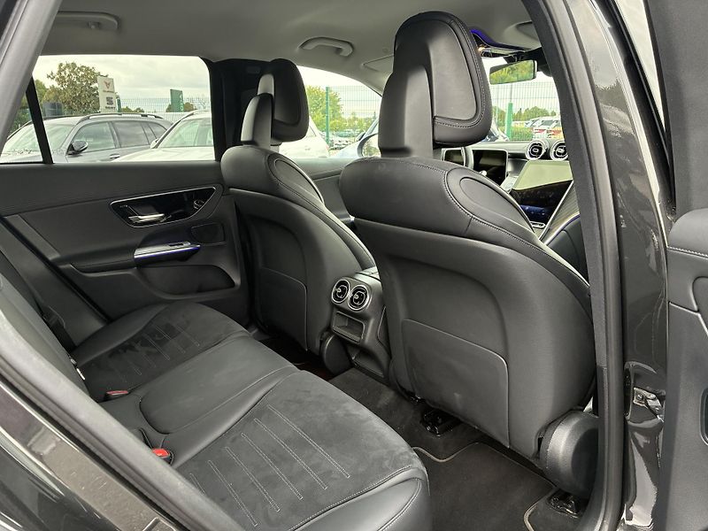 Mercedes-Benz GLC (2025) 300de 4MATIC - fotka 8 z 14