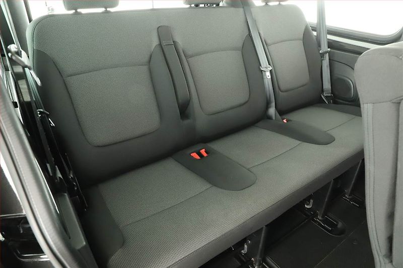 Nissan Primastar (2024) 2.0 dCi, Bus, 9Míst, DPH - fotka 9 z 19