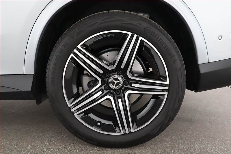 Mercedes-Benz GLC (2025) 220 d 4MATIC, AMG Line, ACC - fotka 27 z 27