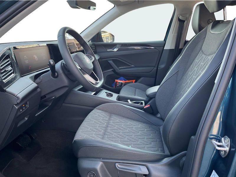 Volkswagen Tiguan 1,5 TSI 150 kW eHybrid People - fotka 11 z 24