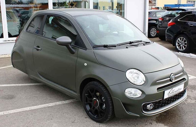 Fiat 500 v Úpravě Ellenator.
