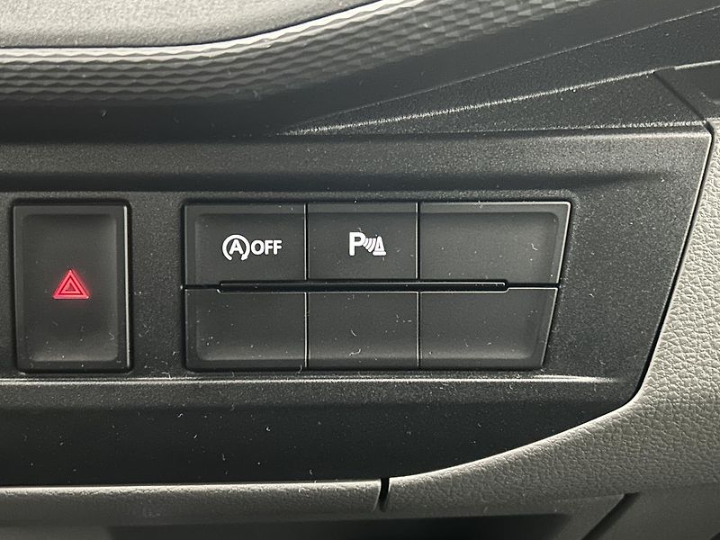 Volkswagen Caravelle 2.0 TDI Comfortline, Long - fotka 18 z 27
