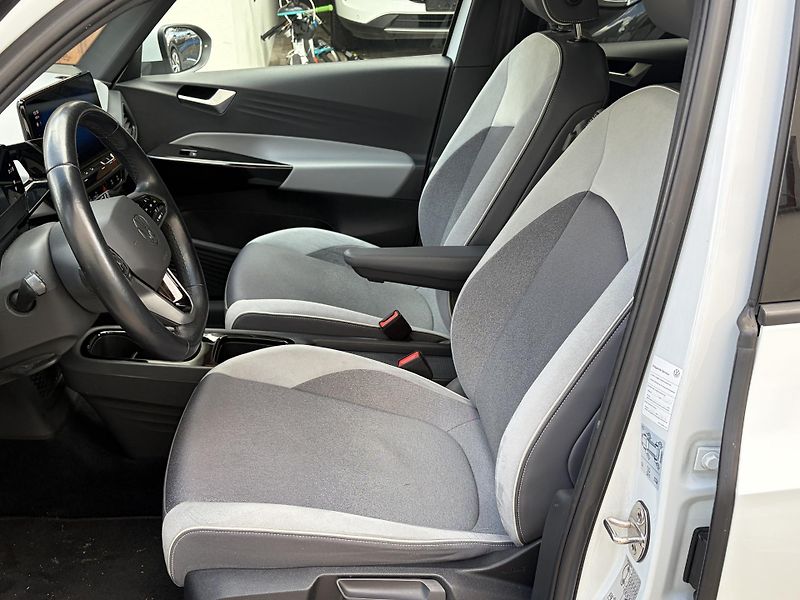Volkswagen ID.3 (2021) PRO 62kwh, 150kw SOH 91.2% - fotka 5 z 11