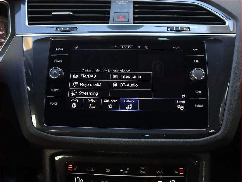 Volkswagen Tiguan (2021) 1.5 TSI - fotka 18 z 22