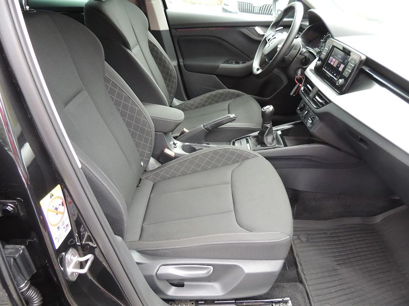 Škoda Scala (2022) 1.5TSi,110kw,AMB+,ČR,1.majitel - fotka 35 z 52