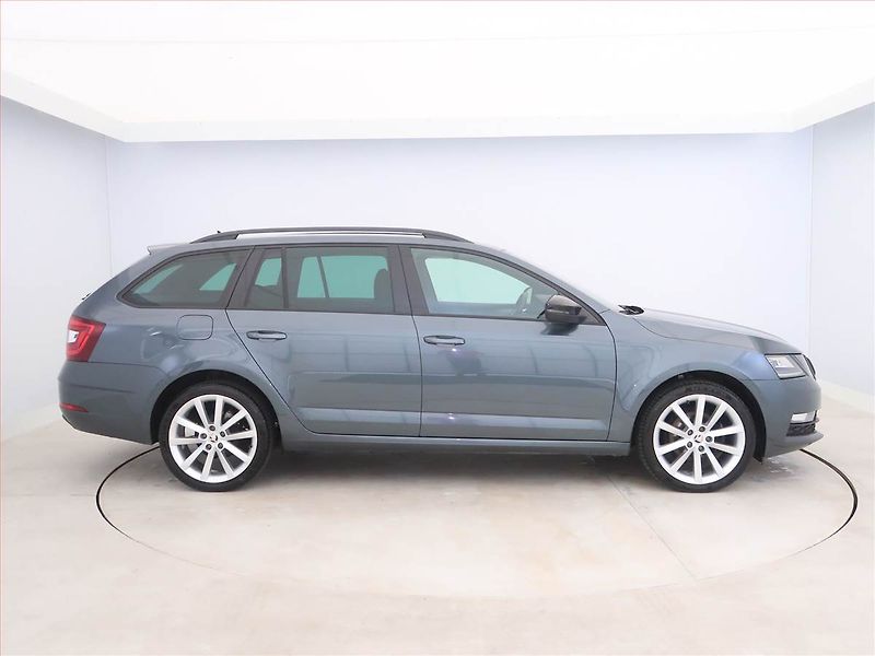 Škoda Octavia (2019) 2.0 TDI, Automat, Serv.kniha - fotka 6 z 18