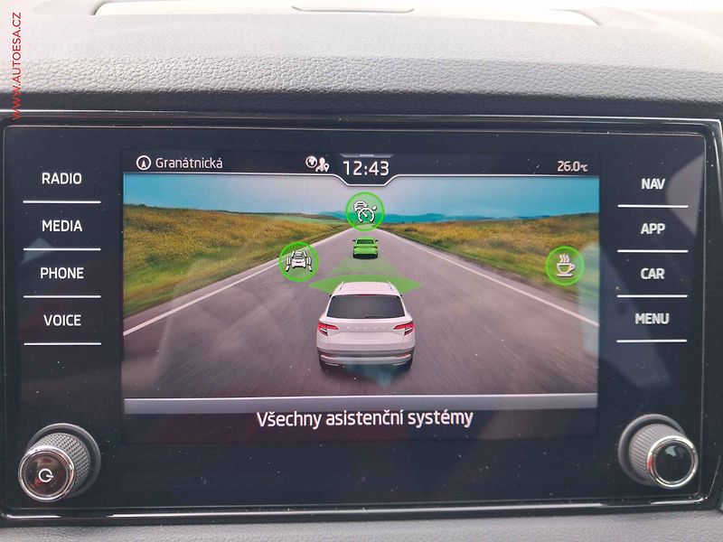 Škoda Karoq (2022) 2.0 TDi 4x4, Clever, DSG - fotka 23 z 25