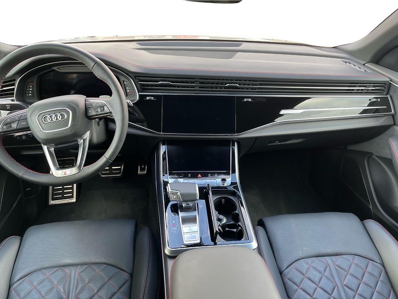 Audi Q8 (2025) TFSI quattro - fotka 5 z 26