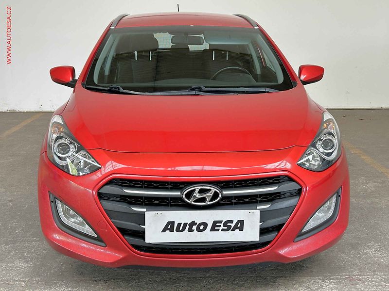 Hyundai i30 (2015) 1.6CVVT, ČR - fotka 2 z 14