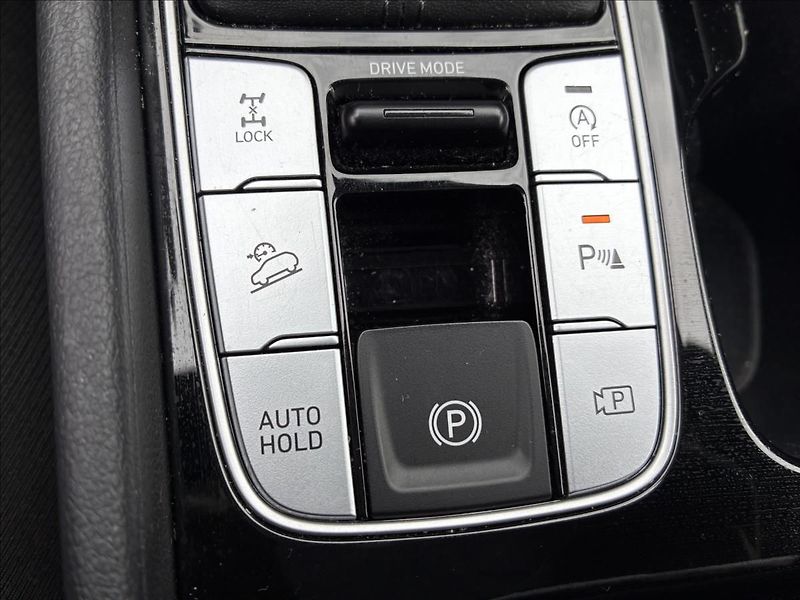 Hyundai Tucson 1.6 T-GDi HEV 48V Hybrid 4x4 - fotka 20 z 25