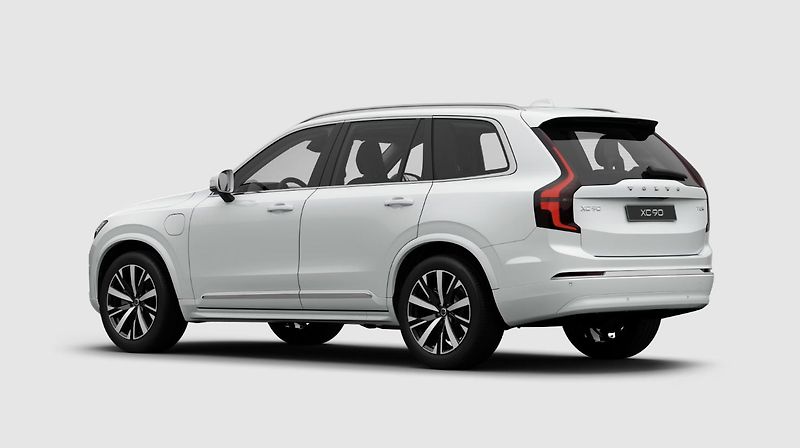 Volvo XC90 (2026) T8 AWD RECHARGE CORE 7míst AUT - fotka 14 z 20