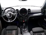 Mini Countryman 2,0 SD 140kW ALL4 Aut. LED - náhled 28