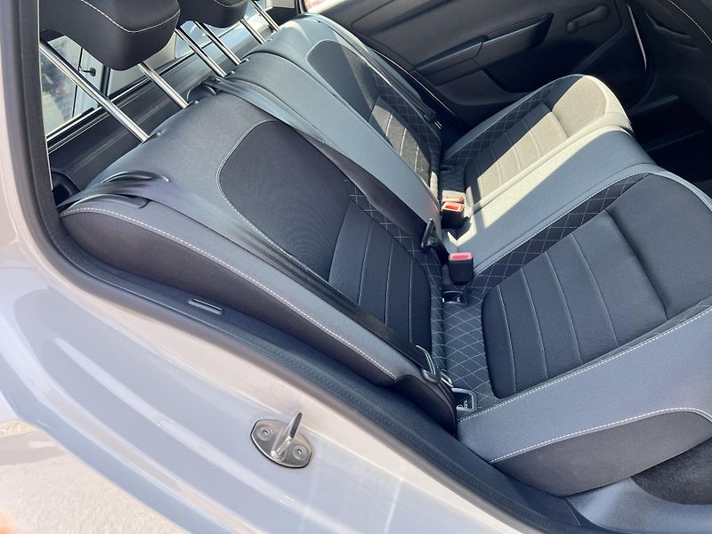 Škoda Fabia (2020) 1.0 TSI Ambition,1.MAJ,CZ,DPH - fotka 24 z 26