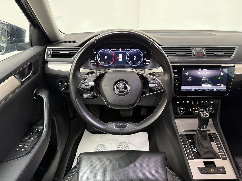 Škoda Superb 2.0 TDI 147kW L&K 4x4 DSG - fotka 6 z 16