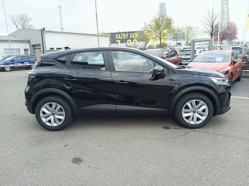 Renault Captur (2026) evolution TCe 115 + zimní pneu - fotka 10 z 23