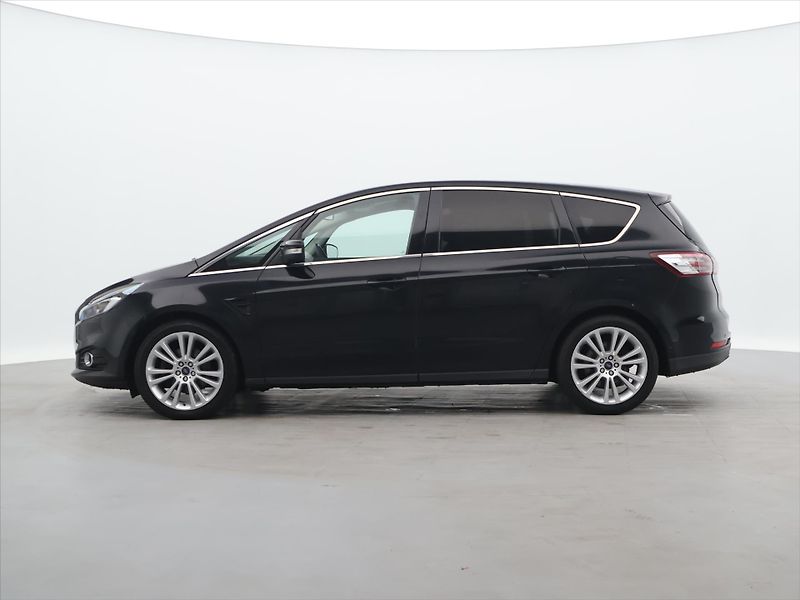 Ford S-MAX 2.0 TDCI 110kW Titanium 7-Míst - fotka 4 z 31